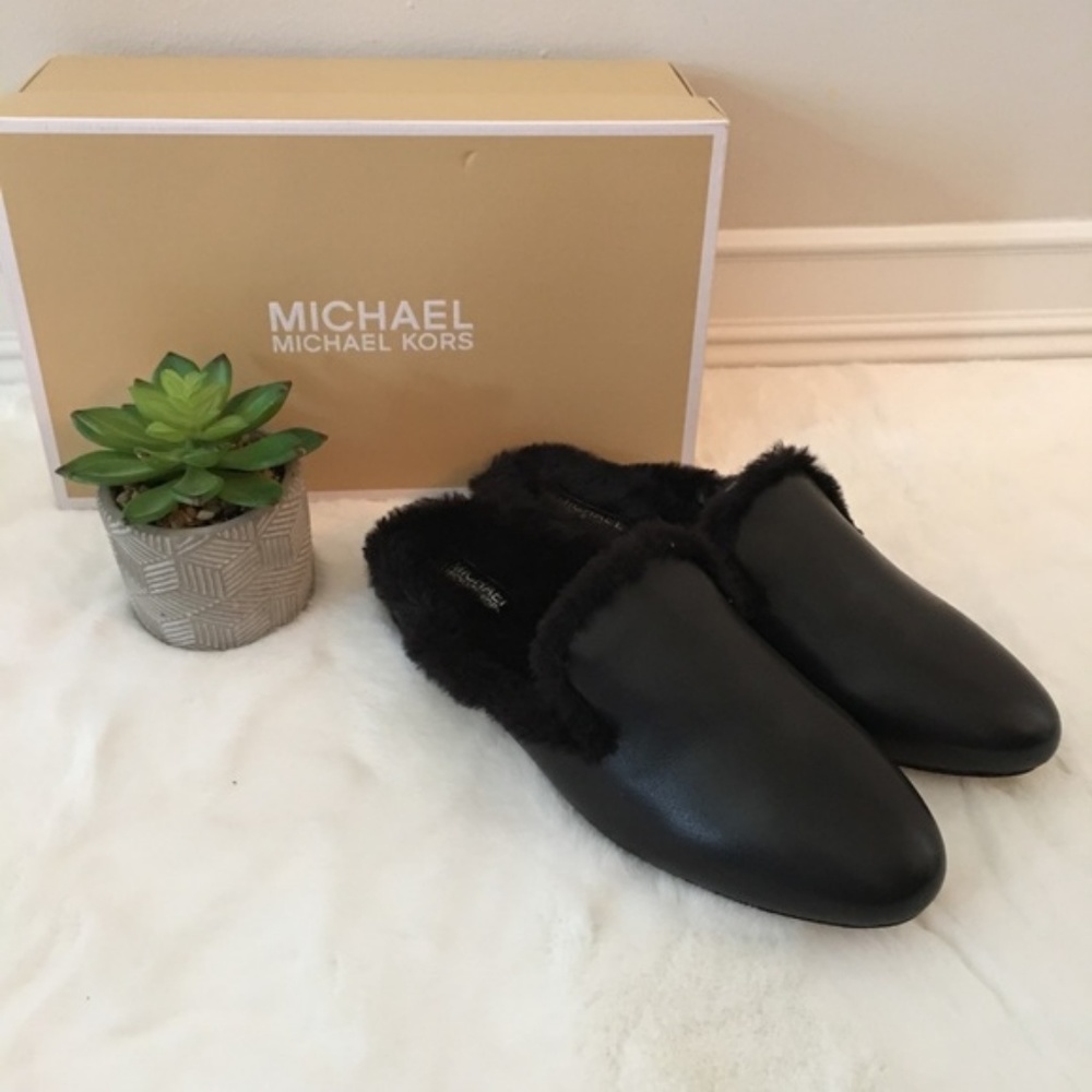Michael Kors Women's Natasha Slide 7 NEW IN BOX
